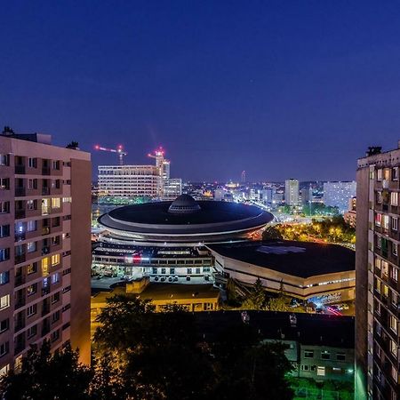 Okno Na Spodek 卡托维兹 外观 照片